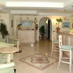 La Pergola 3* أمالفي