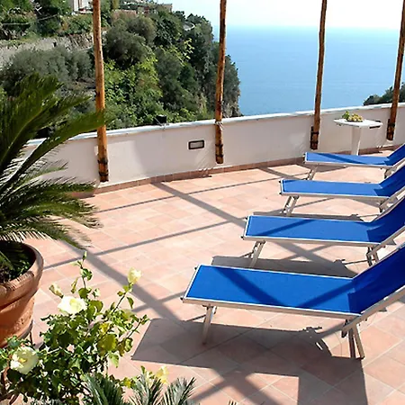 La Pergola 3* Амальфи