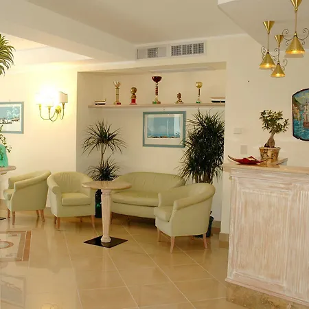 La Pergola Отель 3*