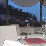 拉佩尔戈拉酒店 3*